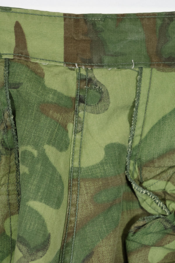 Real non ripstop US Army ERDL camouflage early pattern pants, used.