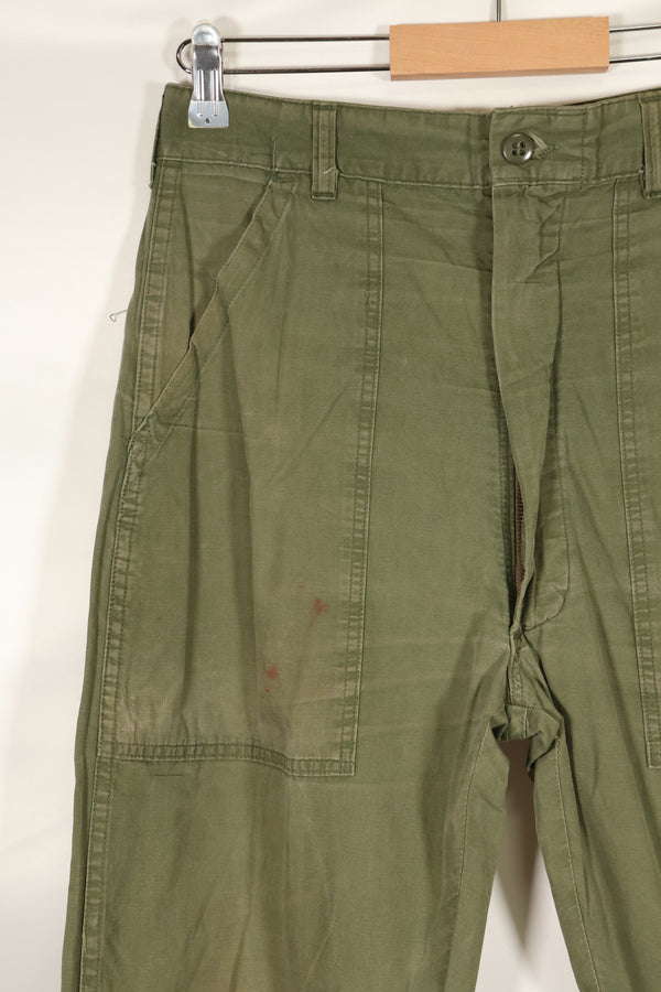 Late 1960s U.S. Army OG-107 Poplin fabric utility pants, used.
