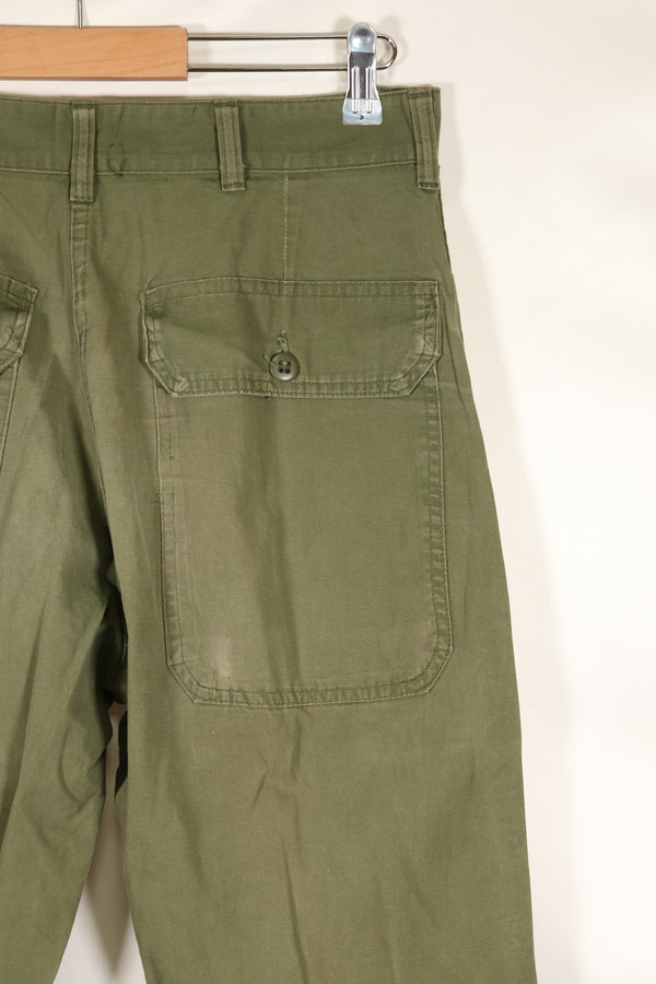 Late 1960s U.S. Army OG-107 Poplin fabric utility pants, used.