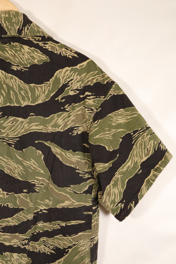 1965年頃　US-L　日本製　沖縄タイガーパターン　タイガーストライプ　シャツ　USカット　半袖　中古品