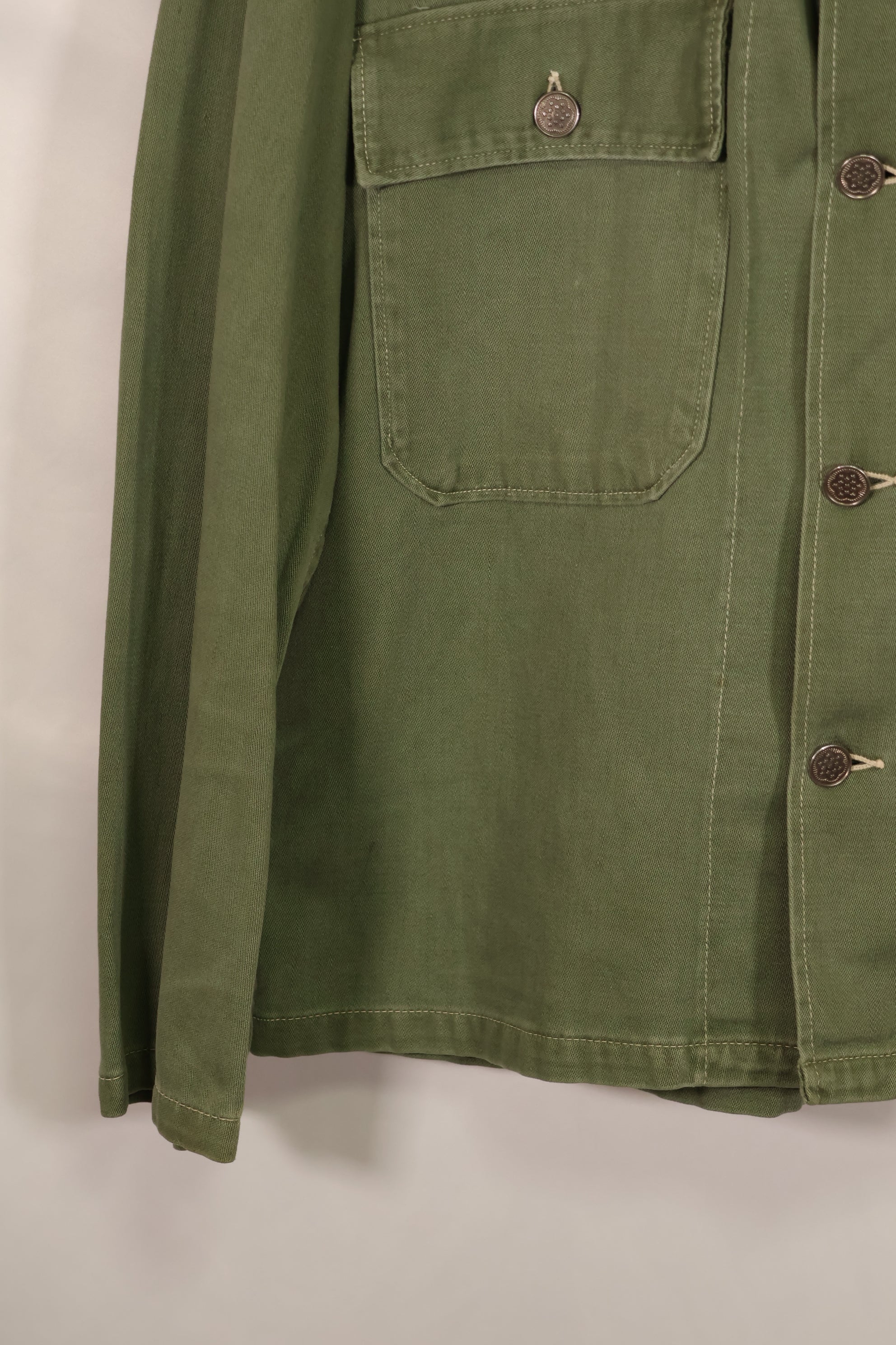 Real 1950s U.S. Army cotton utility shirt, used.