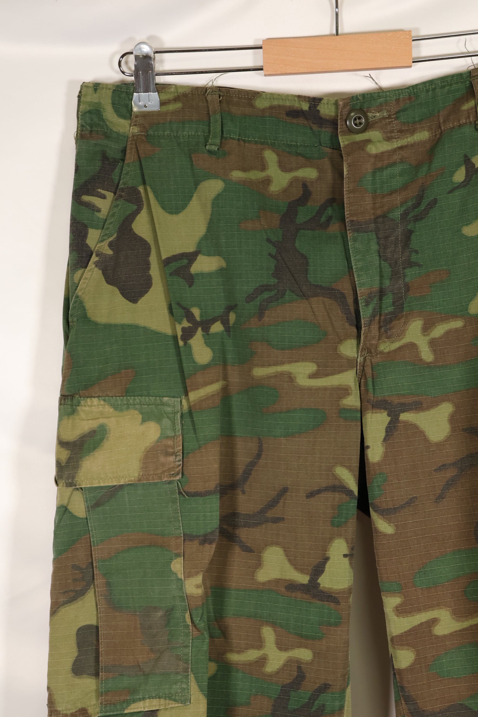 1968 contract, estimated M-S ERDL Greenleaf Jungle Fatigue pants, used.