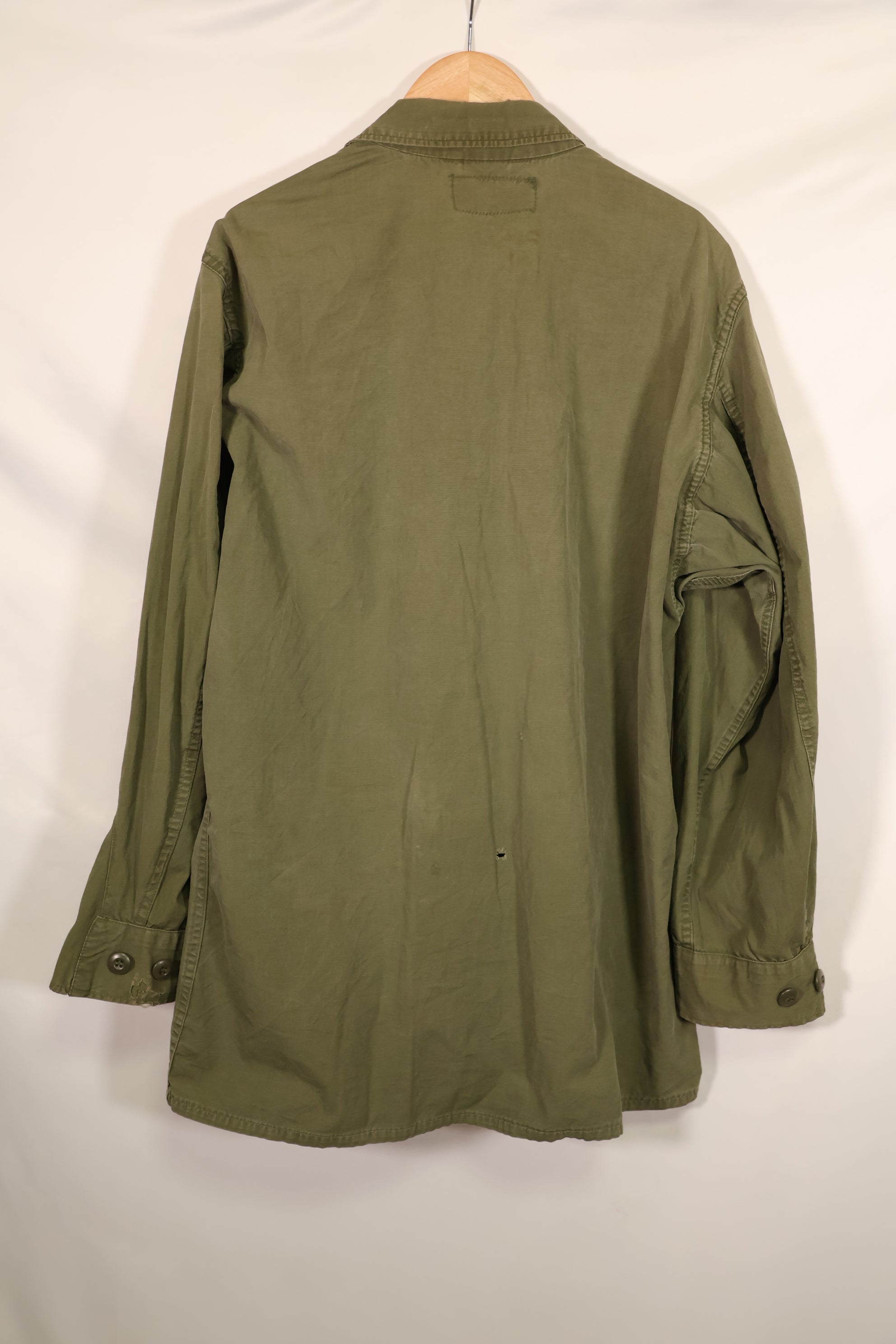 Real circa 1966 lot 3rd Model Jungle Fatigue Jacket M-R Used