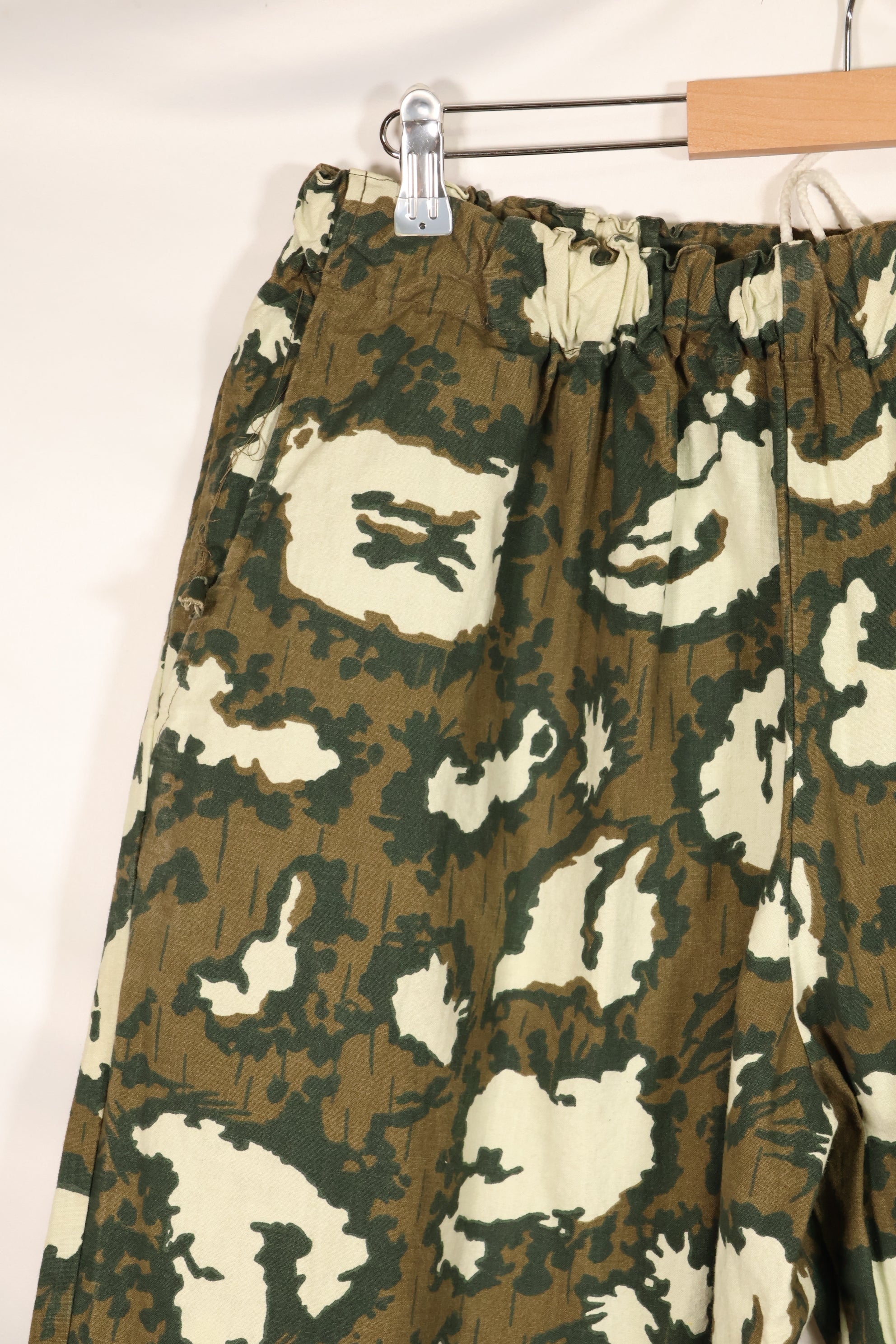 《第一滴血3》电影服装：俄罗斯特种部队士兵迷彩裤，服装公司出品，二手