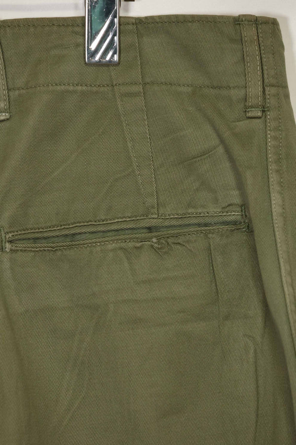 1940s-50s U.S. Army M45 cotton field pants with modified cargo pockets, airborne use, used, A