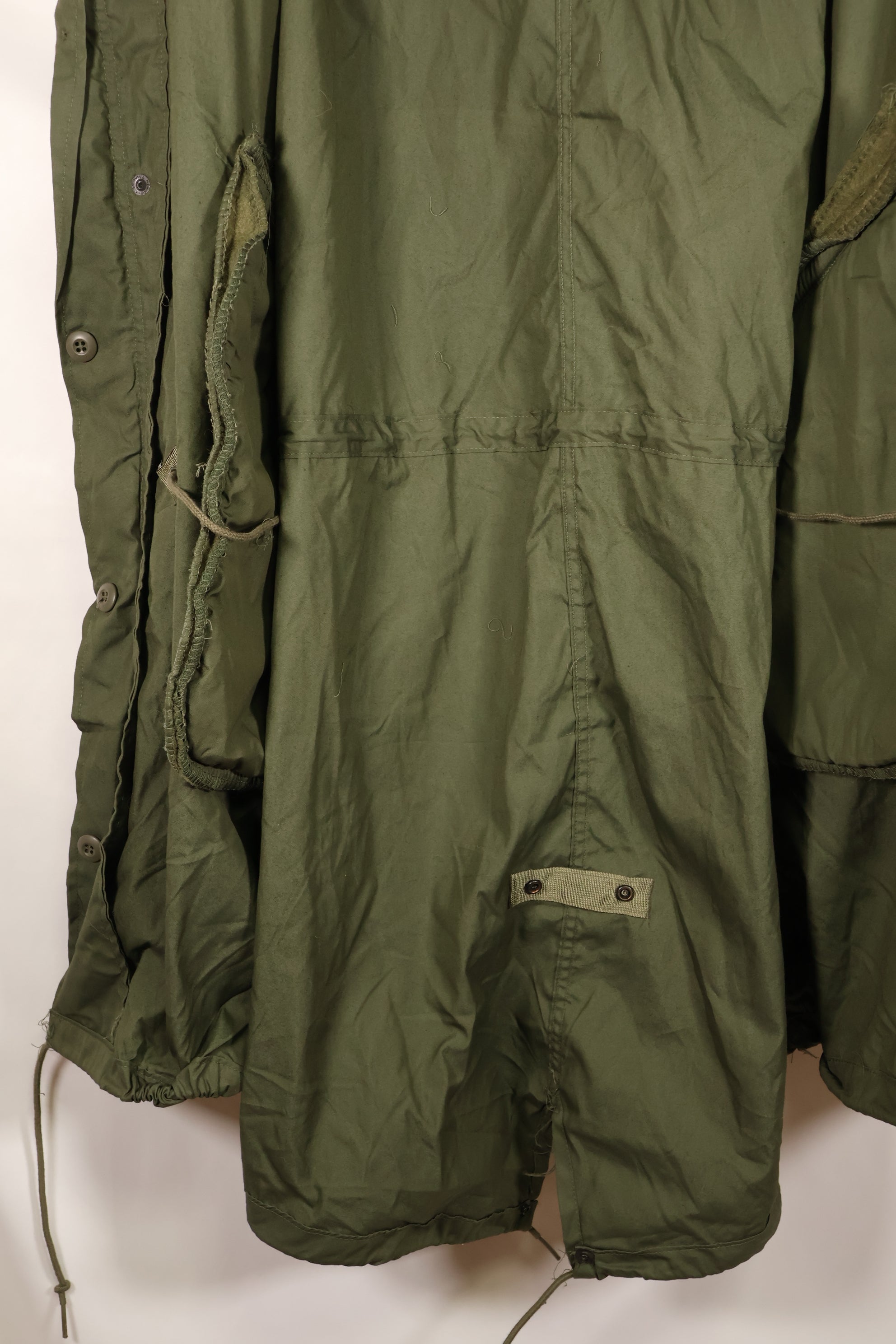 1983 Contract MEDIUM M65 Field Parka Fishtail Parka, almost unused, shell only.