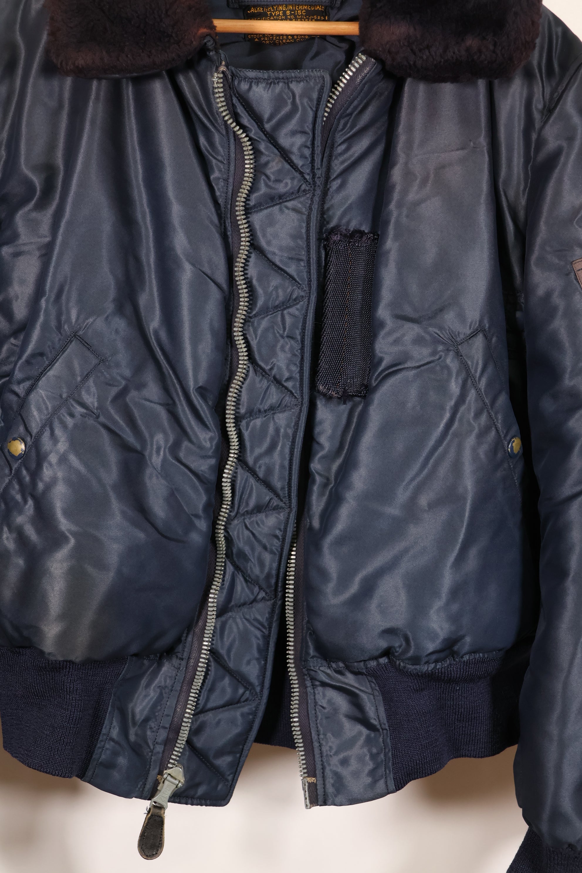 20世纪50年代早期美国空军B-15C飞行夹克，中级军区，二手