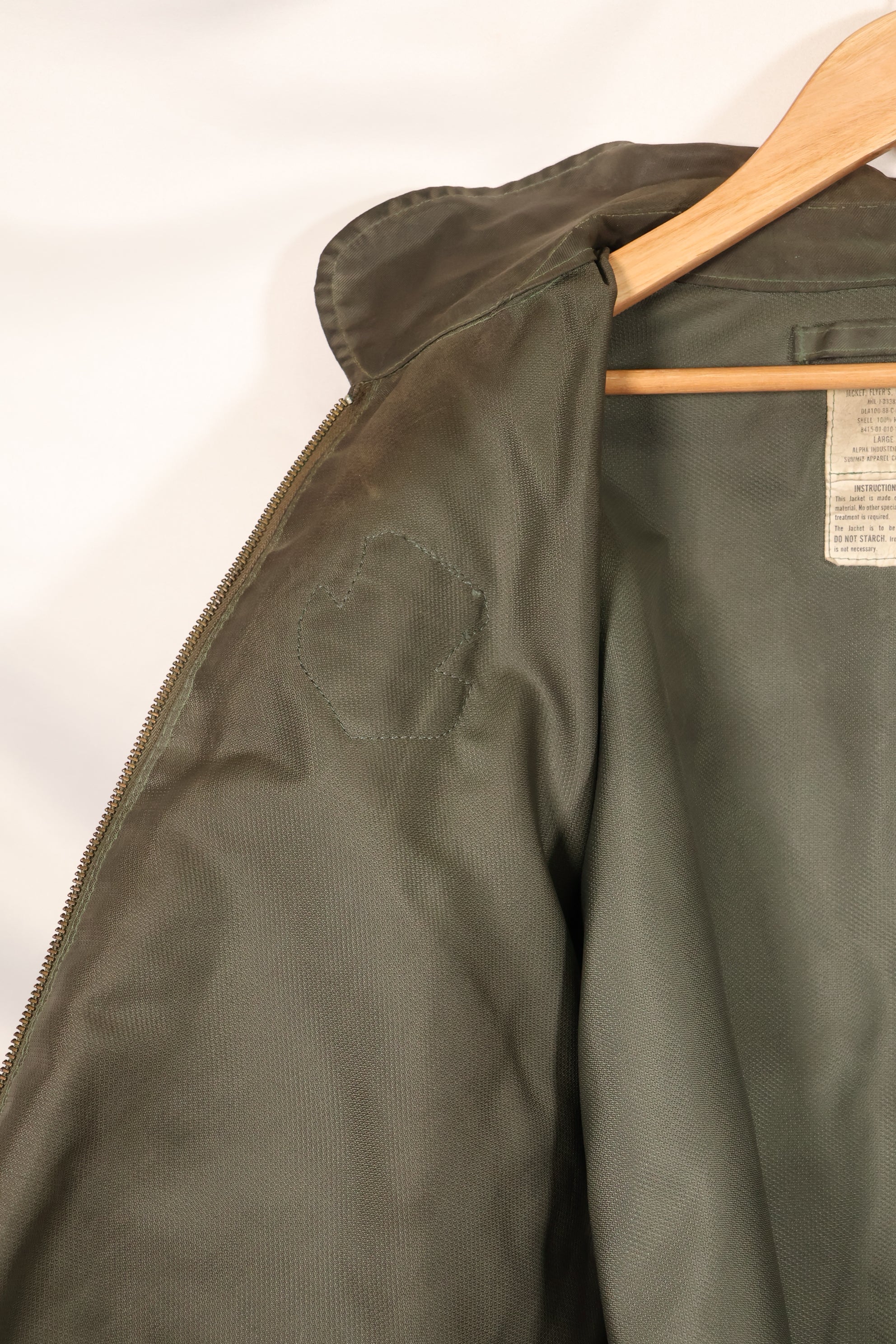 1988 Contract LARGE USAF CWU-36P Flight Jacket Light Zone Used