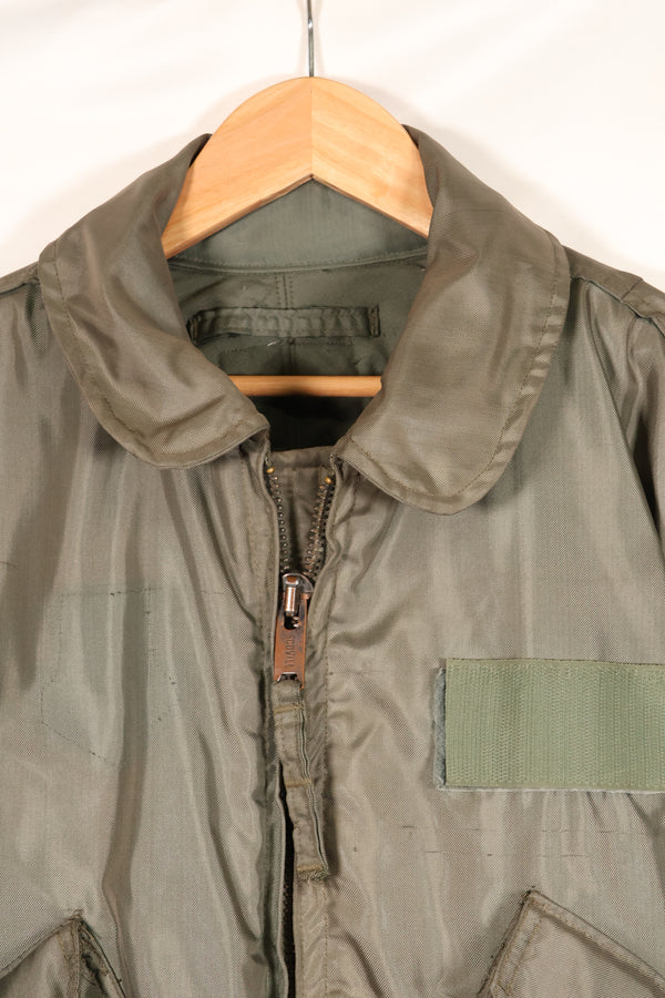 二手美国海军 CWU-45P 飞行夹克，中号，20 世纪 70 年代末
