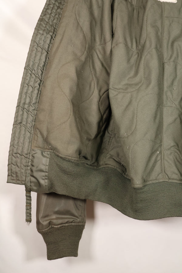 二手美国海军 CWU-45P 飞行夹克，中号，20 世纪 70 年代末