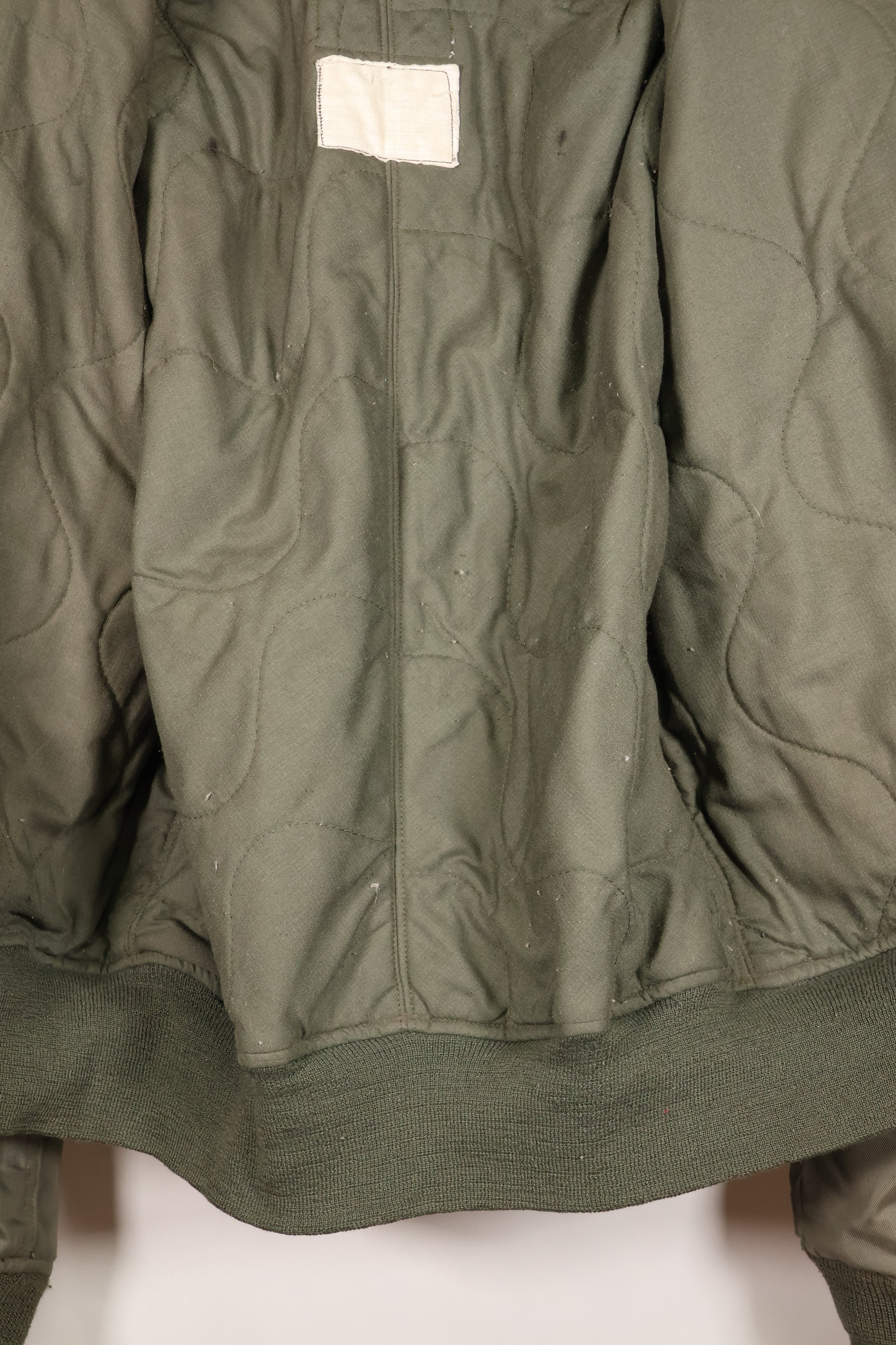 二手美国海军 CWU-45P 飞行夹克，中号，20 世纪 70 年代末