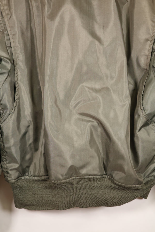 二手美国海军 CWU-45P 飞行夹克，中号，20 世纪 70 年代末