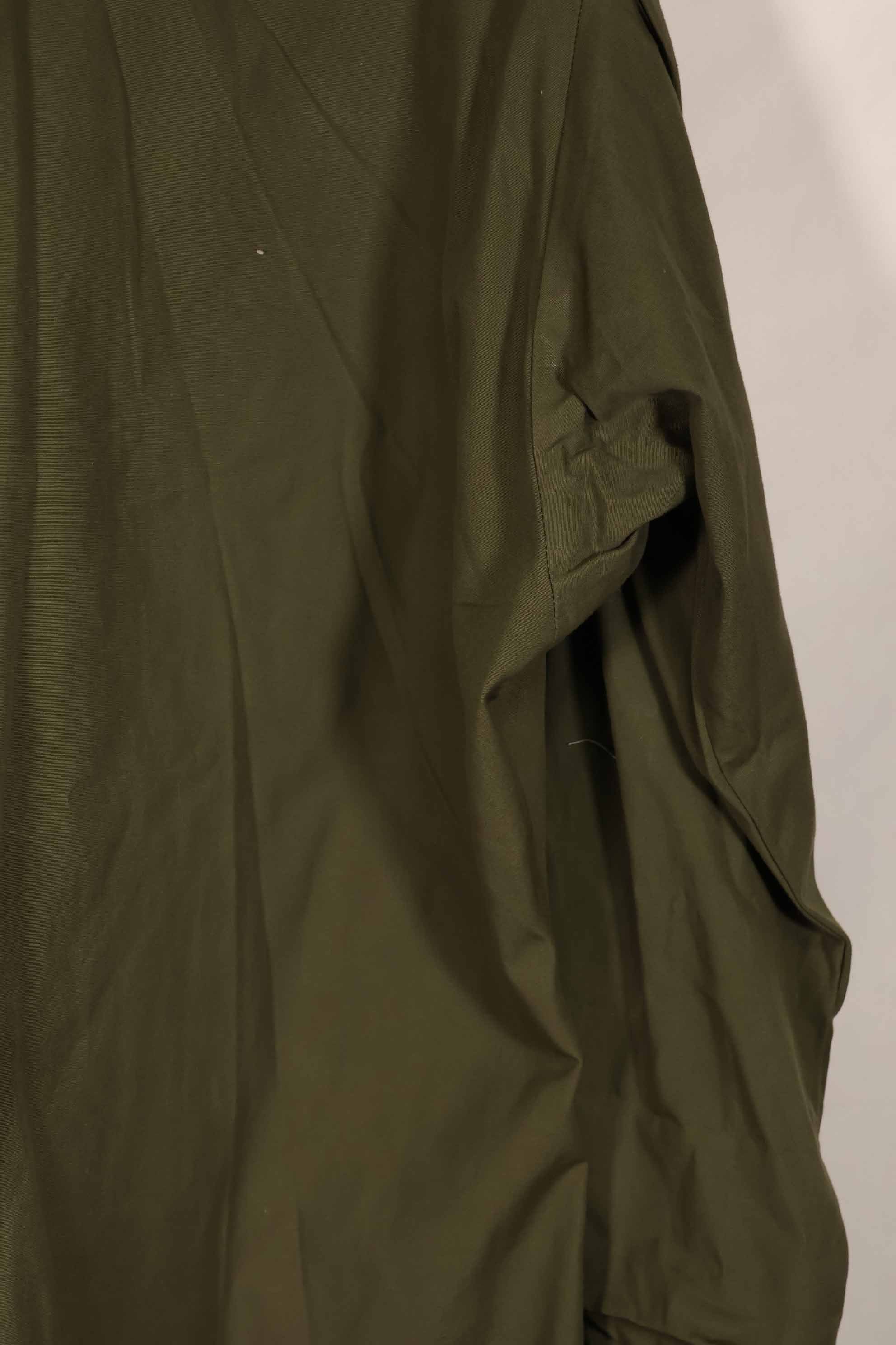 Real 1966-1967 3rd Model Jungle Fatigue Jacket L-R, almost unused.