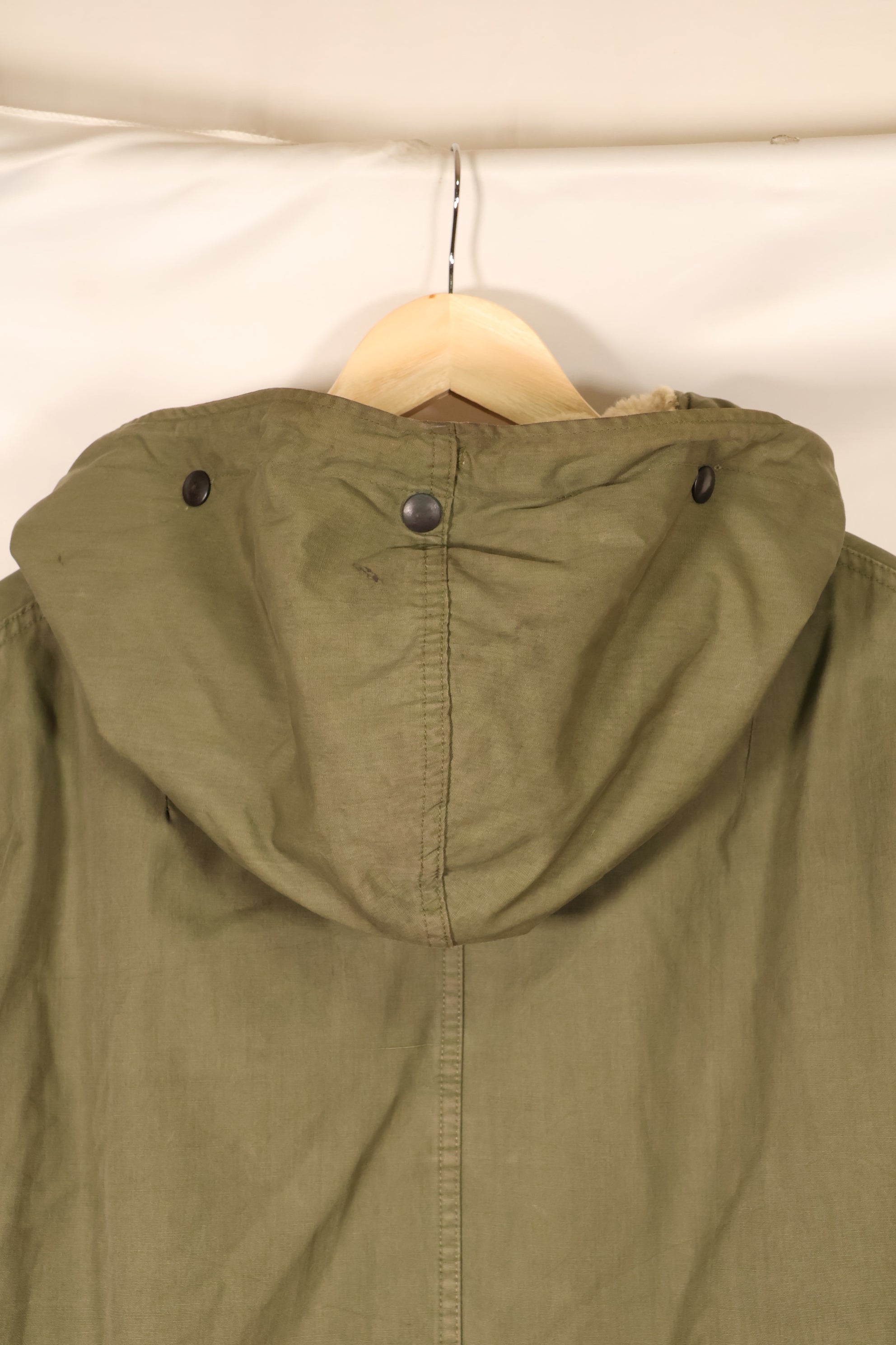 1940s MEDIUM M-1947 Field Parka, Army/Marine Corps, Shows Signs of Wear, Used
