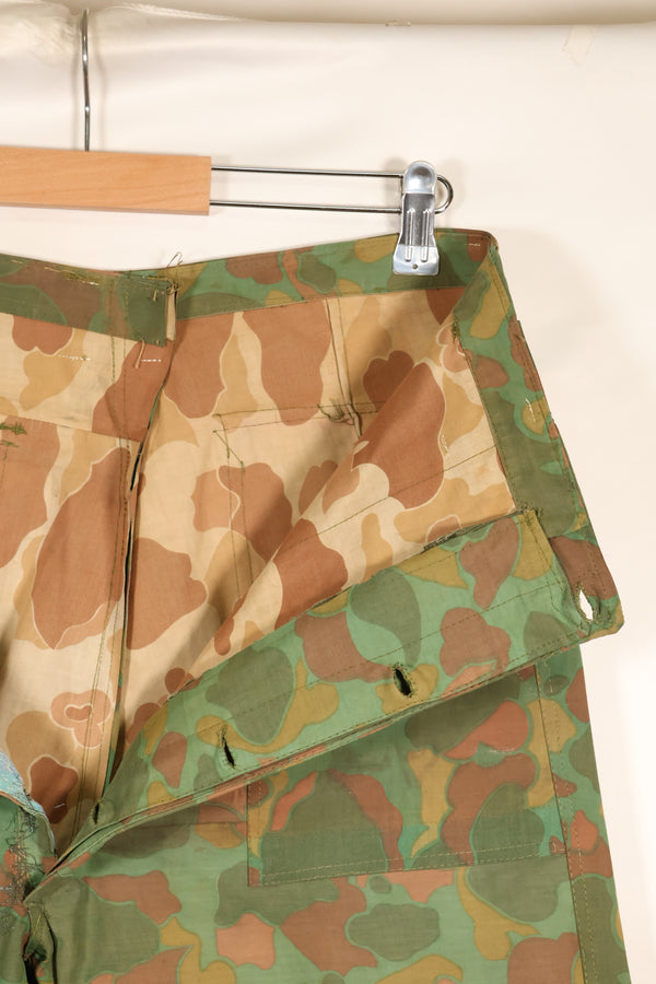 20 世纪 60 年代，私人采购，美国海军陆战队，青蛙皮披风衬衫和长裤套装，南越。