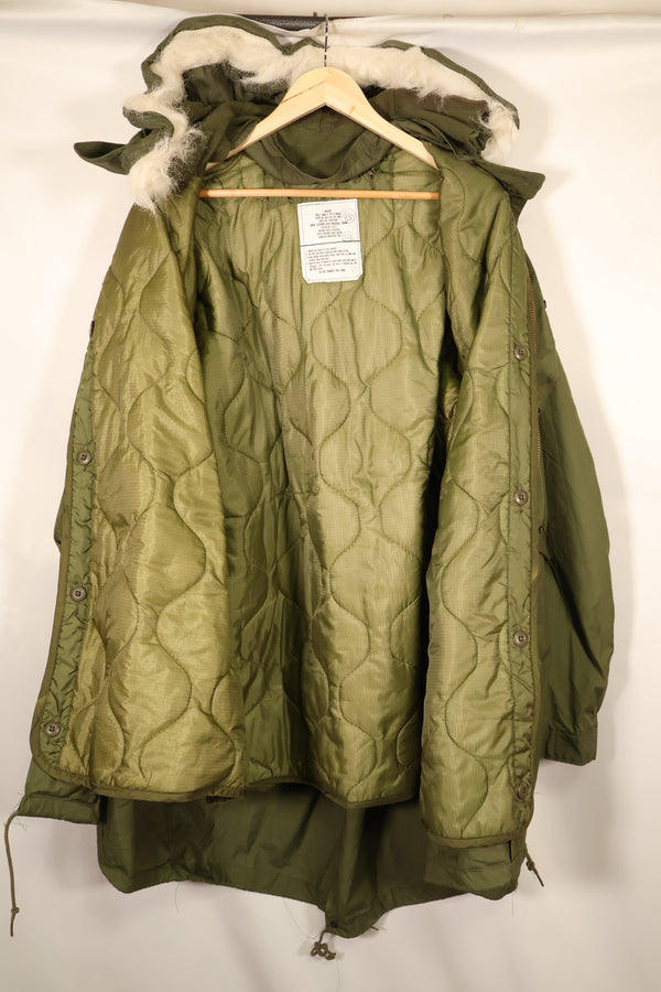 1983 Contract, MEDIUM, U.S. Military, M65 Field Parka, Set with Liner, Good Condition, Used