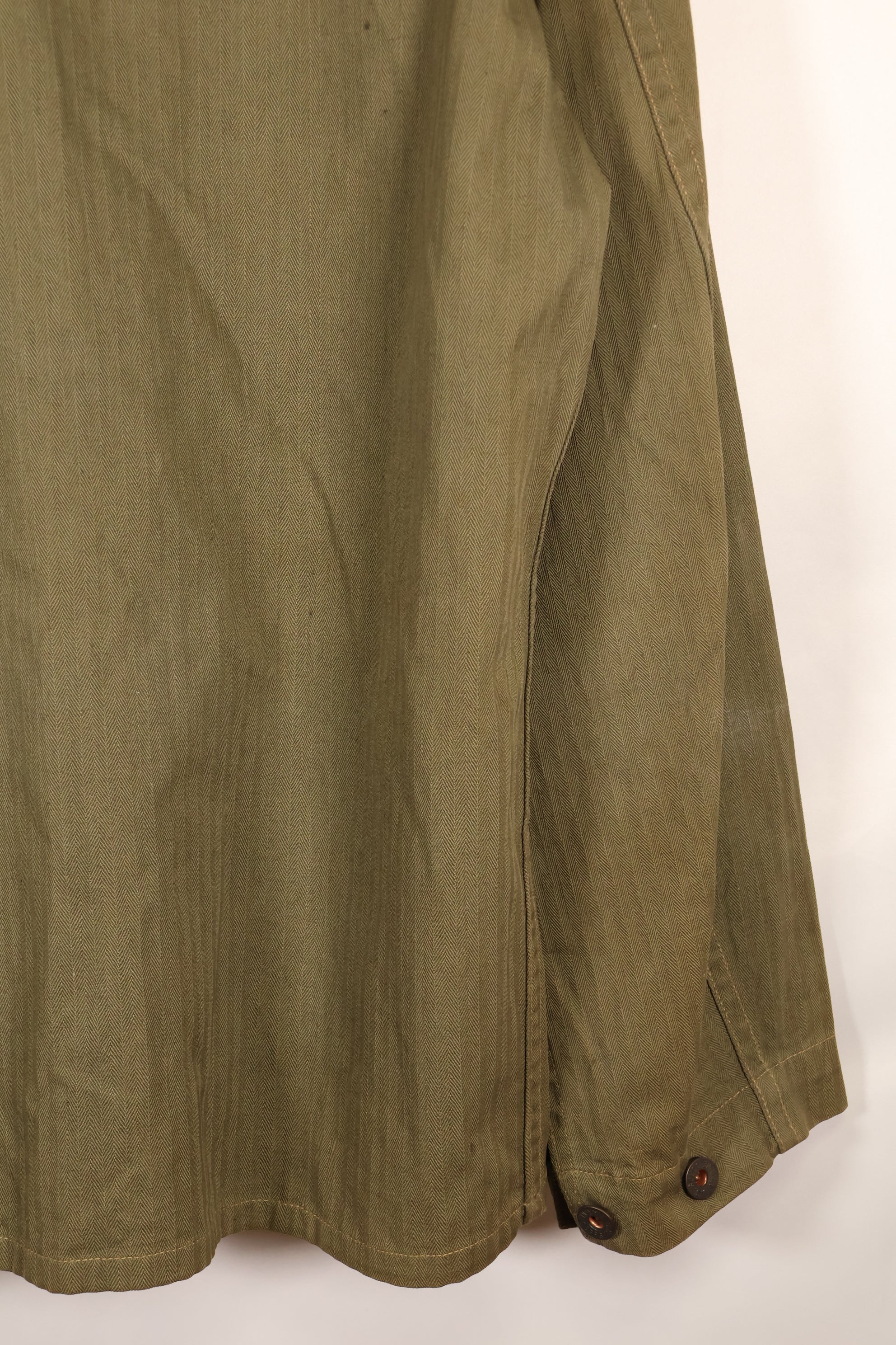 20 世纪 40 年代美国海军陆战队 P-41 HBT 通用夹克，状况良好，使用过。