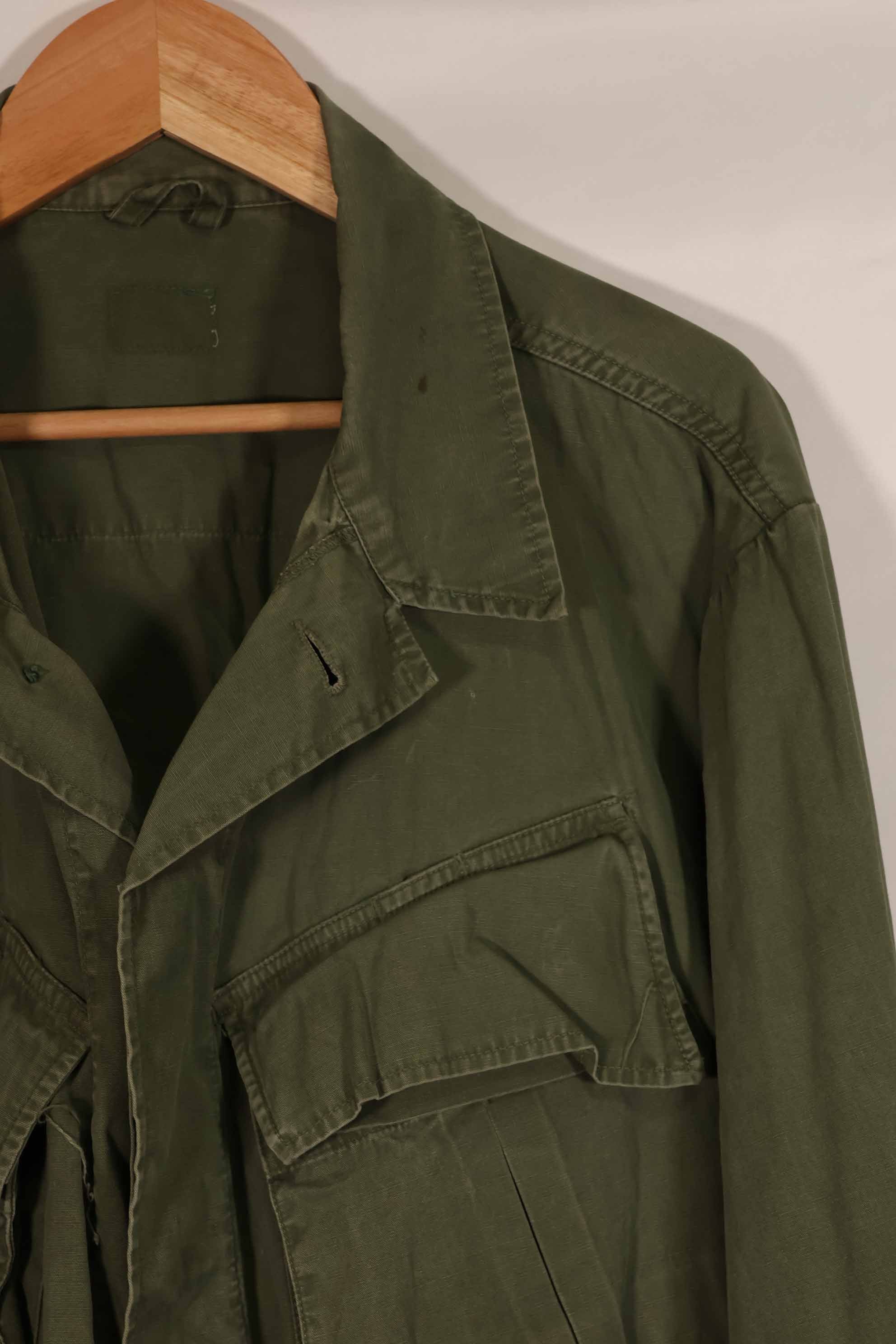 Real 1967 3rd Model Jungle Fatigue Jacket, no size tag, used.