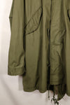 1980's lot LARGE resin zipper M65 field jacket without liner, with hood, almost unused.