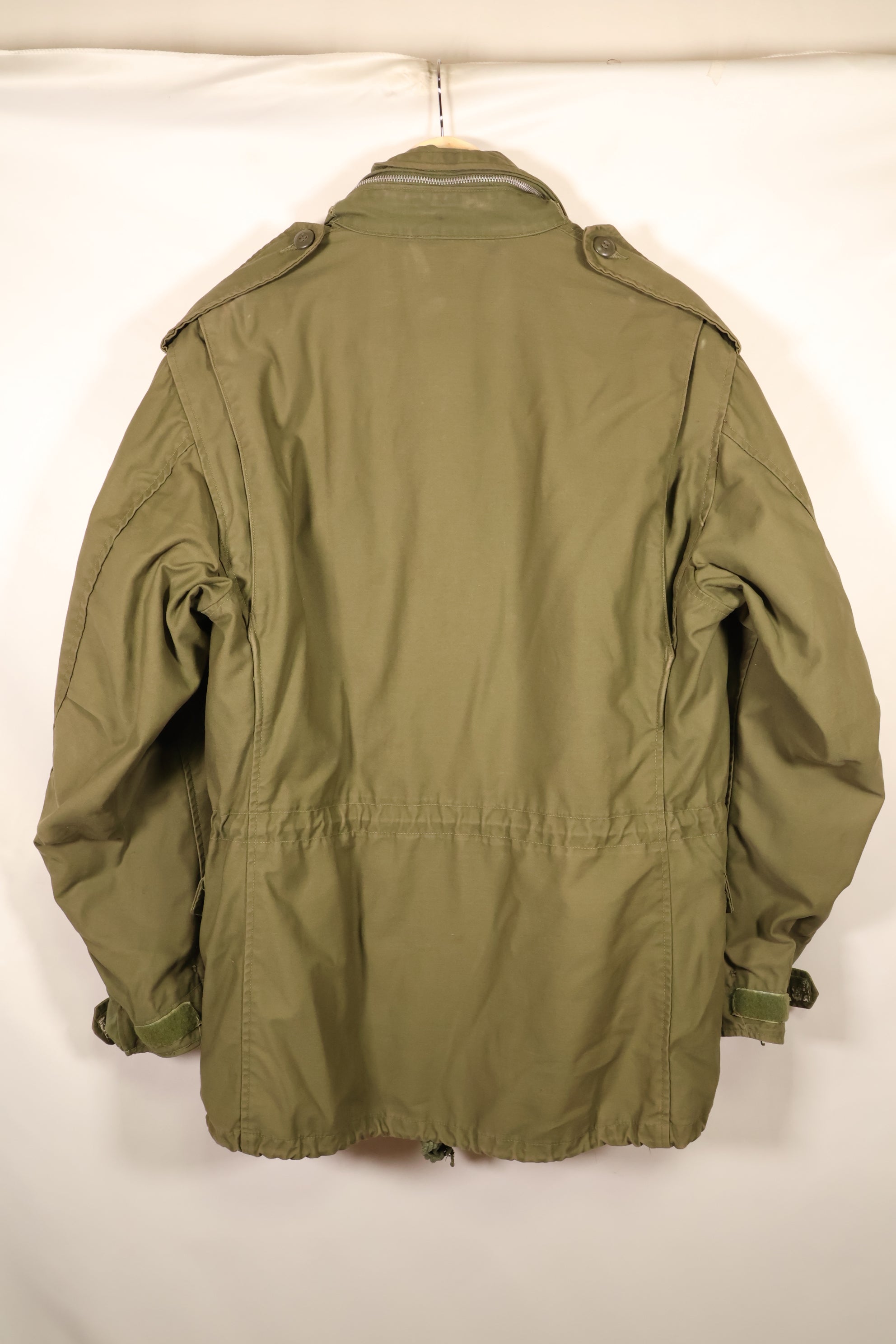 Mid-1960s, M-R, 2nd Model M65 Field Jacket, Early Production, with Civilian Liner, Used