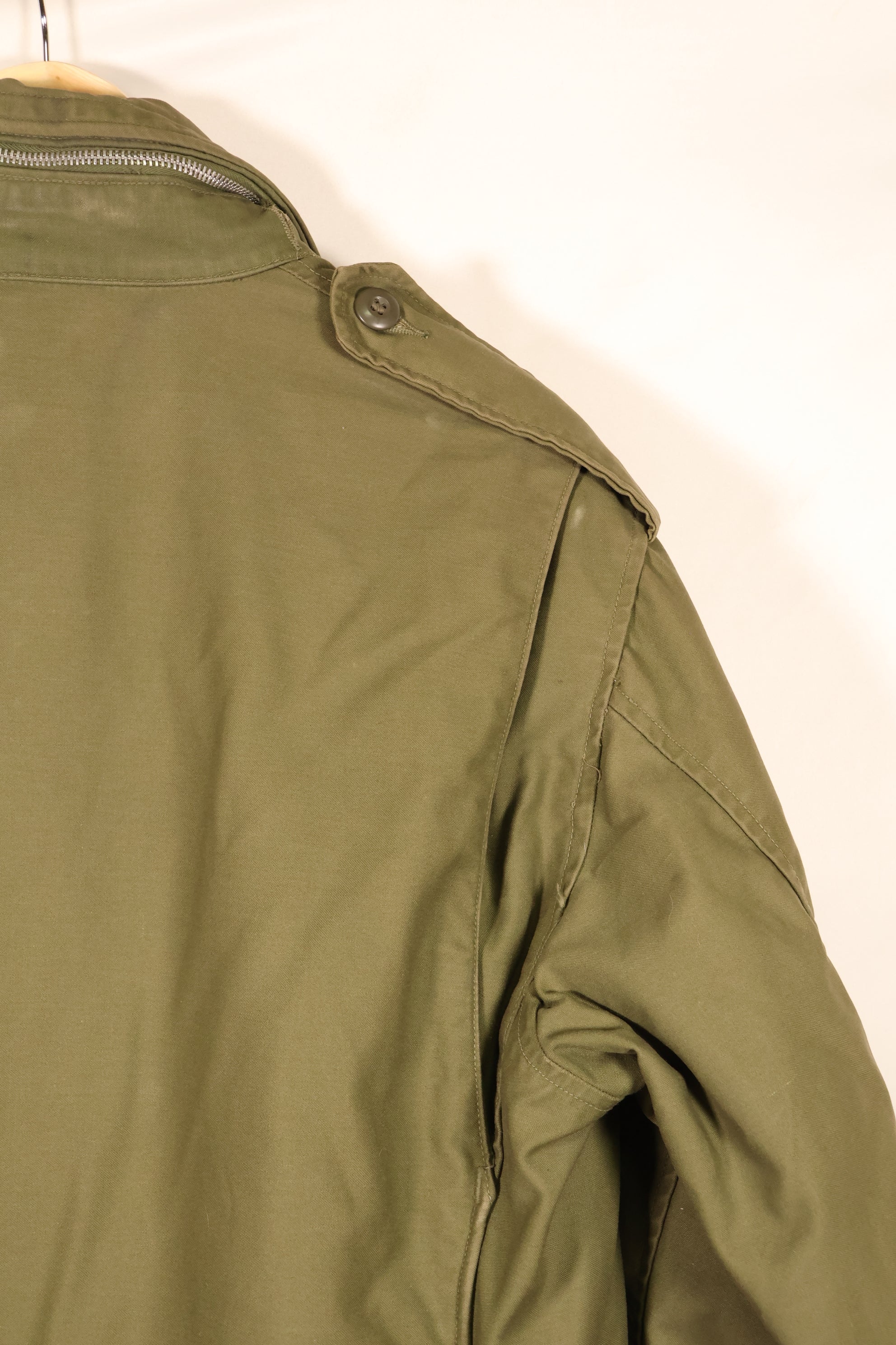 Mid-1960s, M-R, 2nd Model M65 Field Jacket, Early Production, with Civilian Liner, Used