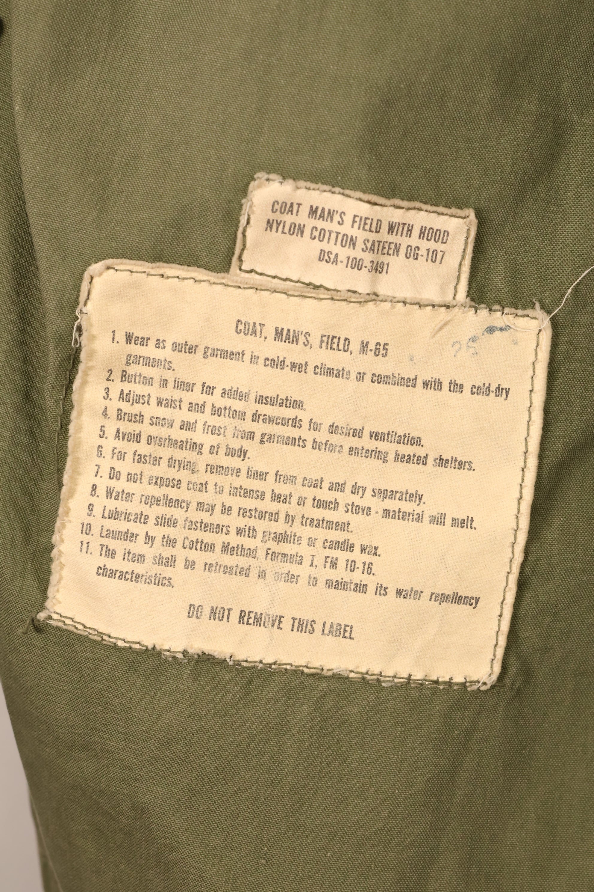 Mid-1960s, M-R, 2nd Model M65 Field Jacket, Early Production, with Civilian Liner, Used