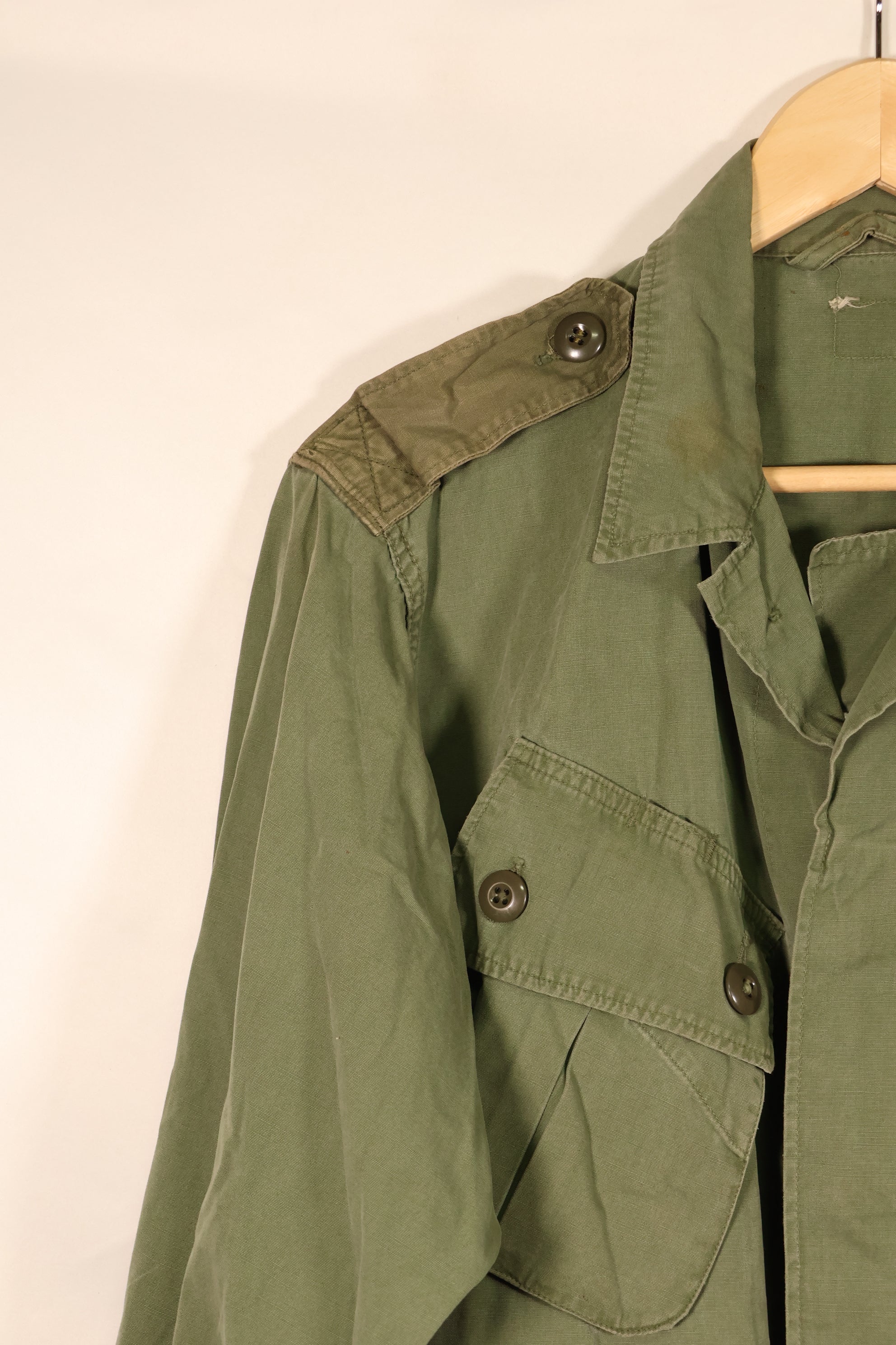 Estimated 1963–64 Contract; Estimated S-S; U.S. Marine Corps; 1st Model Jungle Fatigue Jacket; Repaired; Used
