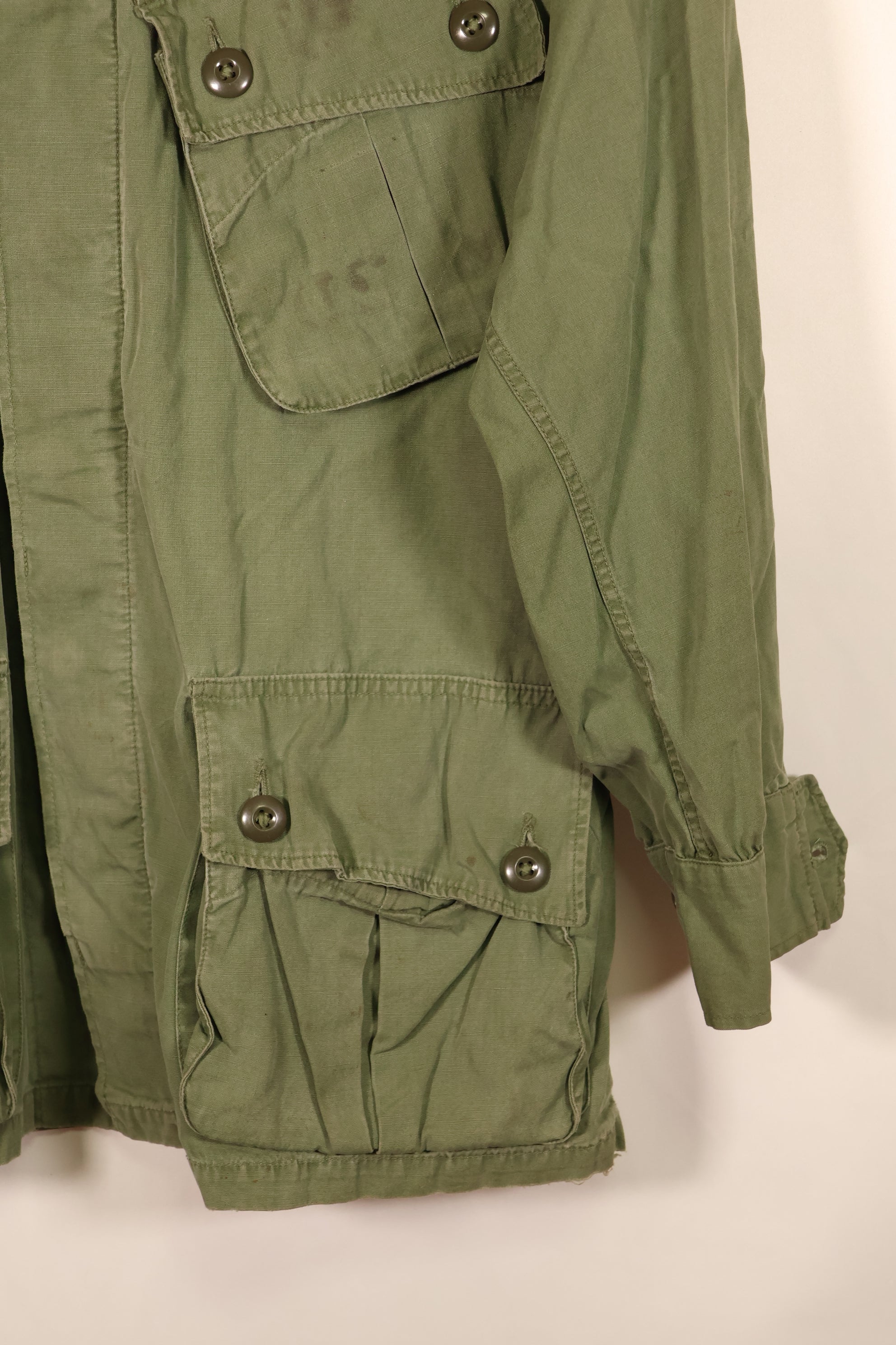 Estimated 1963–64 Contract; Estimated S-S; U.S. Marine Corps; 1st Model Jungle Fatigue Jacket; Repaired; Used