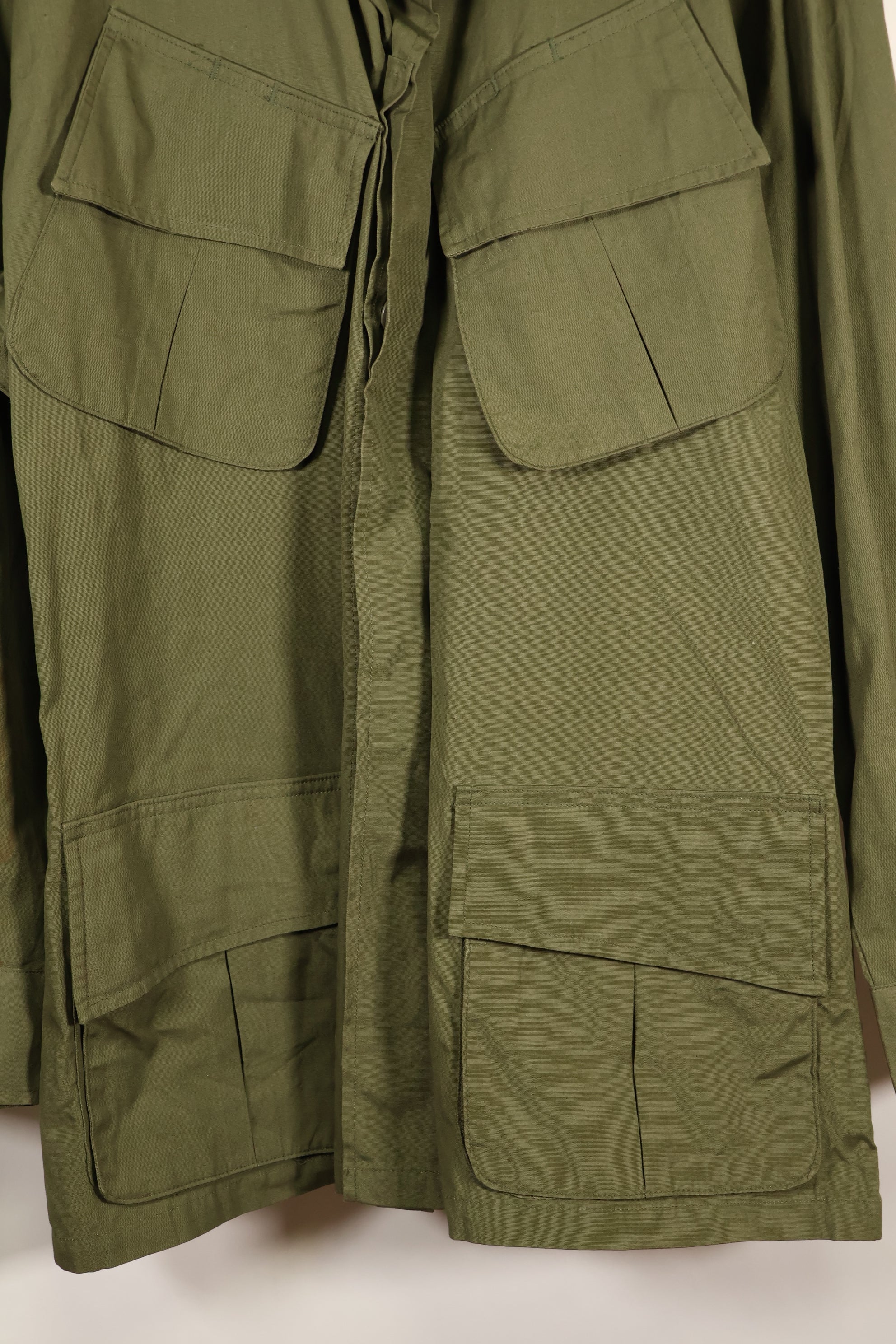 1966-67 Contract M-R 3rd Model Jungle Fatigue Jacket, almost never used, good condition.