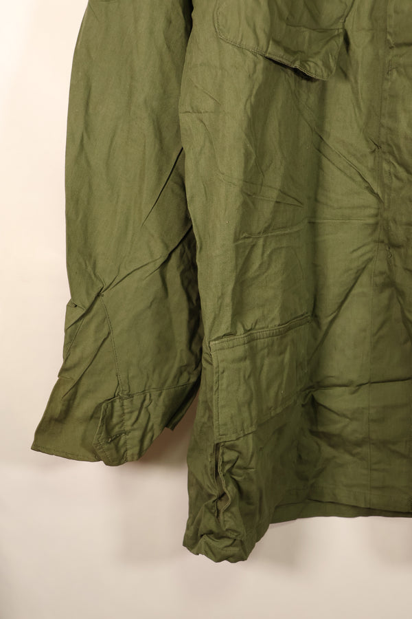 1967 Contract, L-L, Virtually Unused, 3rd Model Jungle Fatigue Jacket, Stains on the Back, Used