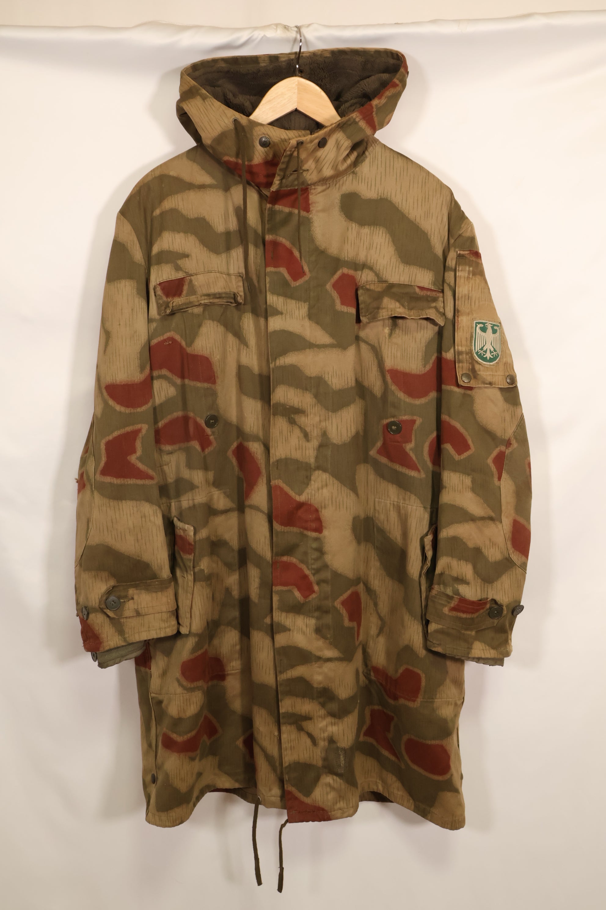 1960s-70s West German BGS Tan & Water Camouflage Field Parka with liner, used.