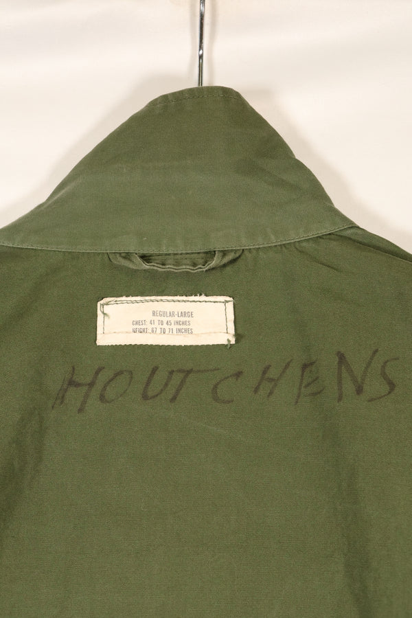 Circa 1966-67 L-R 2nd Model 3rd Model eclectic jungle fatigues jacket, used, good condition.