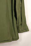 Circa 1966-67 L-R 2nd Model 3rd Model eclectic jungle fatigues jacket, used, good condition.