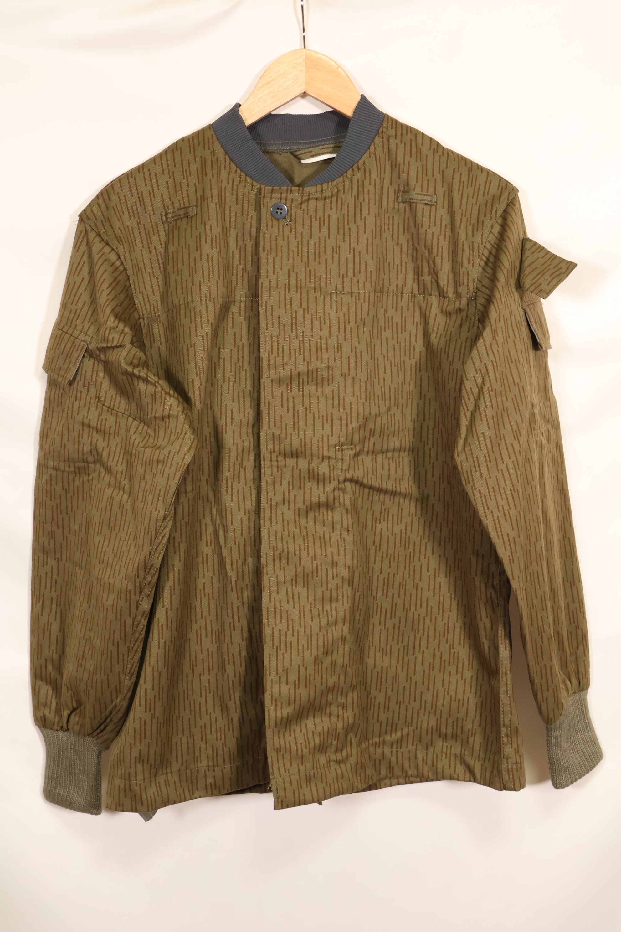 1980's Raindrop camouflage East German Army drop hunter jump jacket, unused A