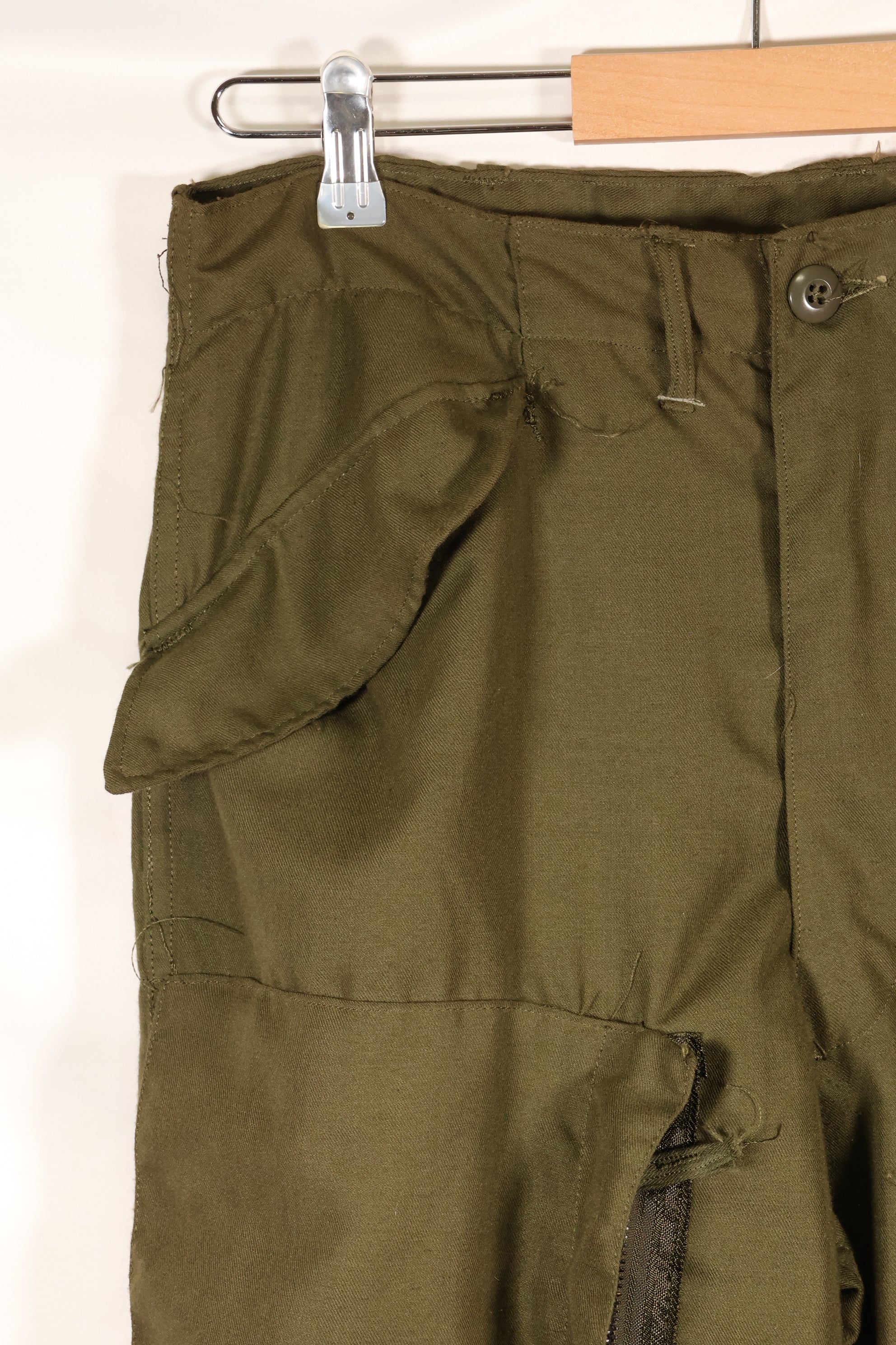 Early 1970's M-L pilot fireproof pants, size tag missing, used.