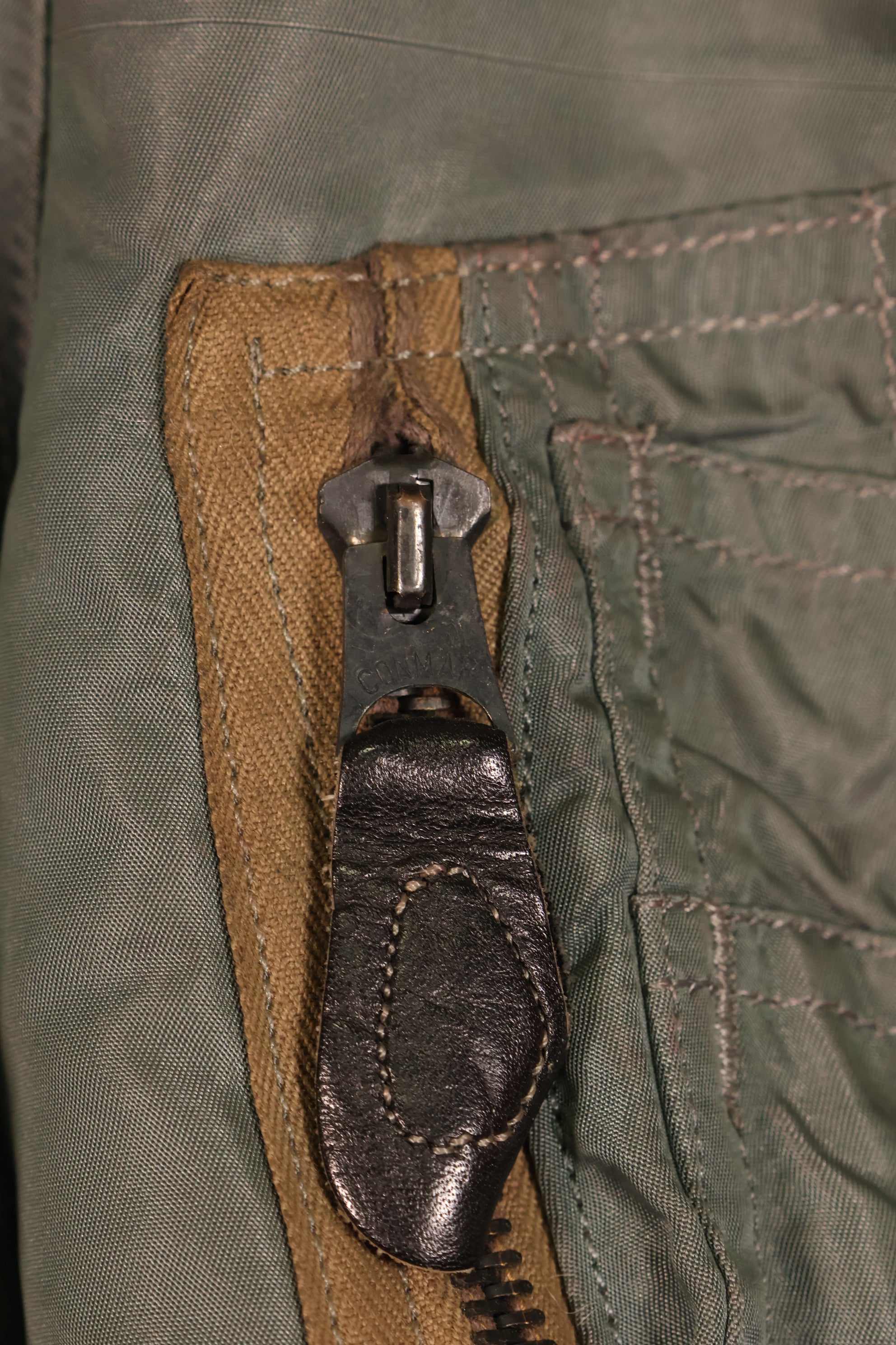 Mid-1950s, MEDIUM, U.S. Air Force (USAF), N2-B Flight Jacket, Used