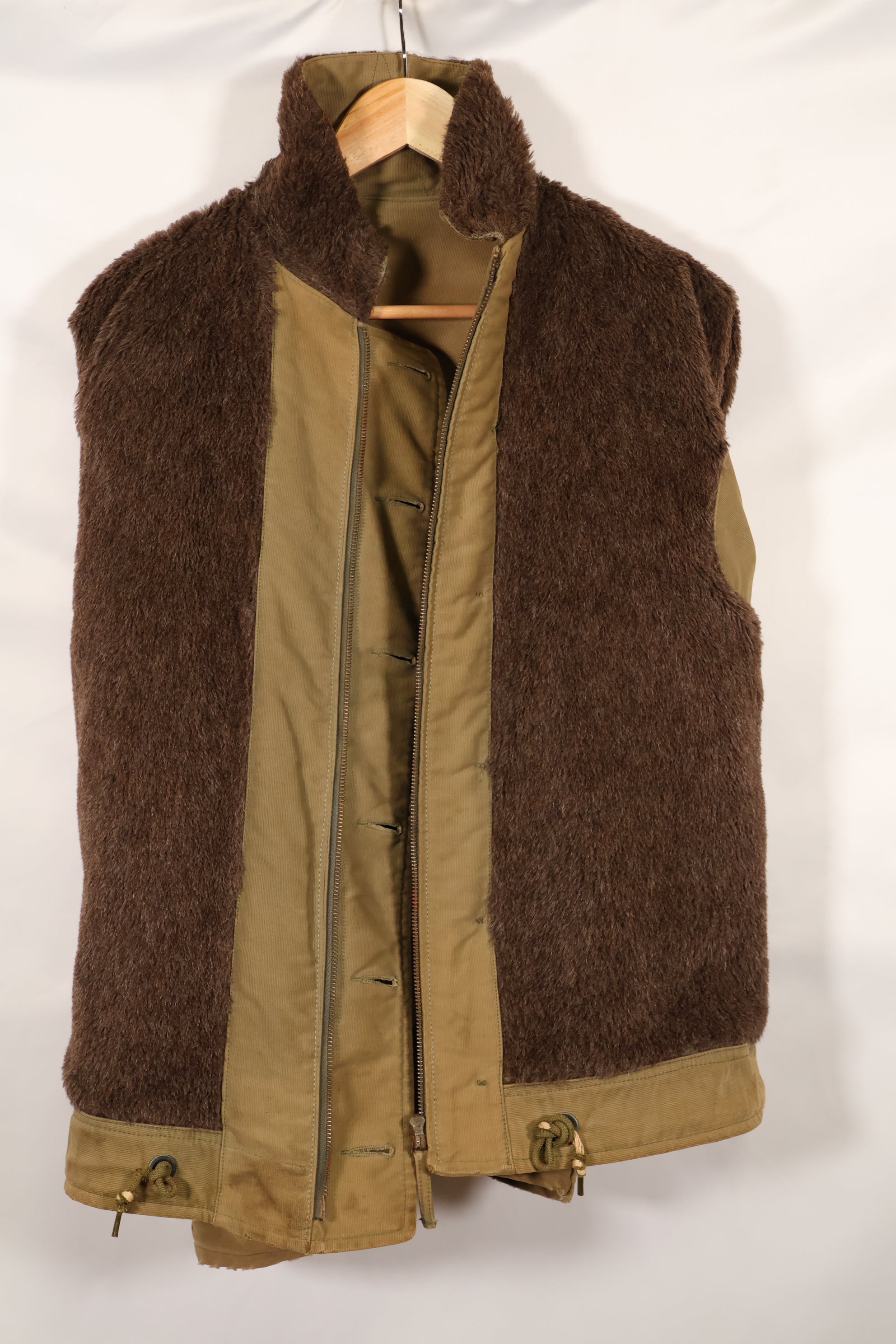 1940s size 38 WWII US Navy N-1 deck jacket, used.