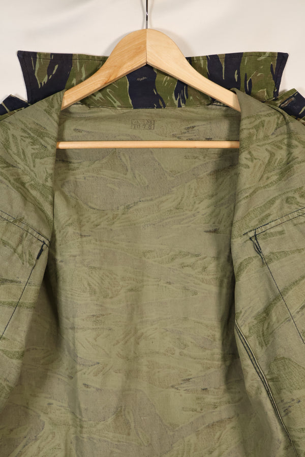 20 世纪 70 年代早期 A-M TO-78 银虎变体虎纹衬衫，二手。