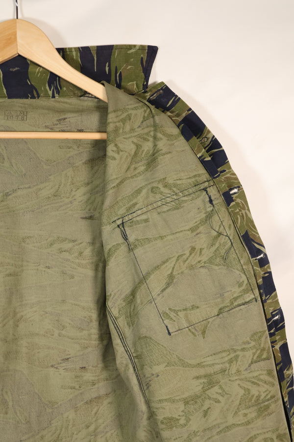 20 世纪 70 年代早期 A-M TO-78 银虎变体虎纹衬衫，二手。