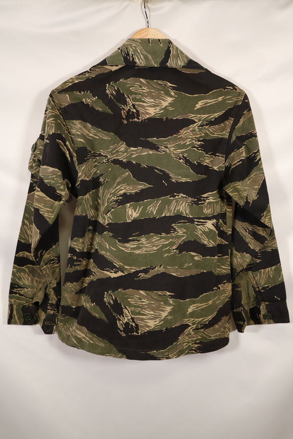 Real US-S Okinawa Tiger Tiger Stripe US Cut Shirt Japanese Mainland Sewing Used