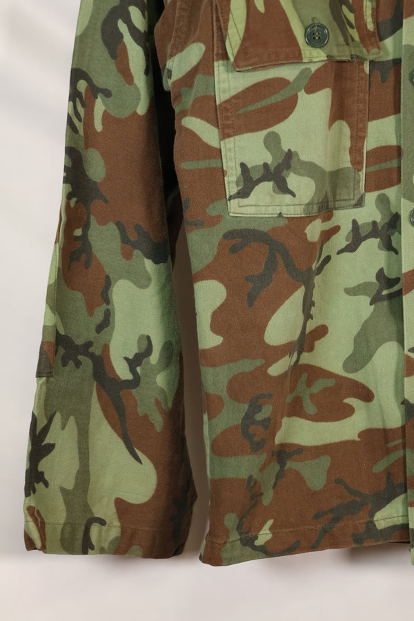 1960 年代南越 ARVN 绿叶迷彩衬衫，二手货。