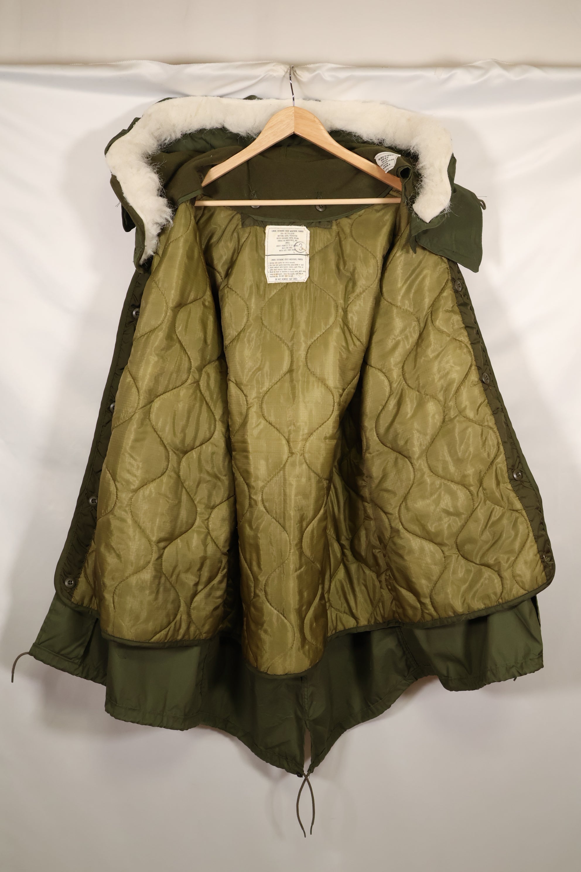 1983 Contract SMALL US Army M65 Field Parka, fishtail, good condition, used.