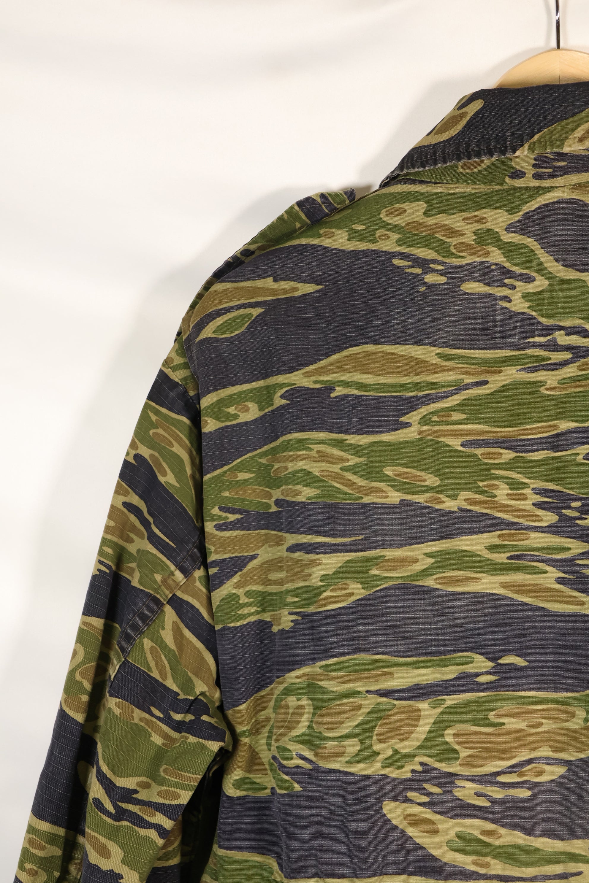 Late 1970s VNMC Late Pattern Tiger Stripe Safari Jacket Civilian Used