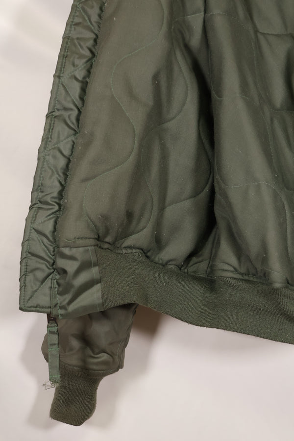 1998 Contract MEDIUM US Navy CWU-45P Flight Jacket, used, good condition.
