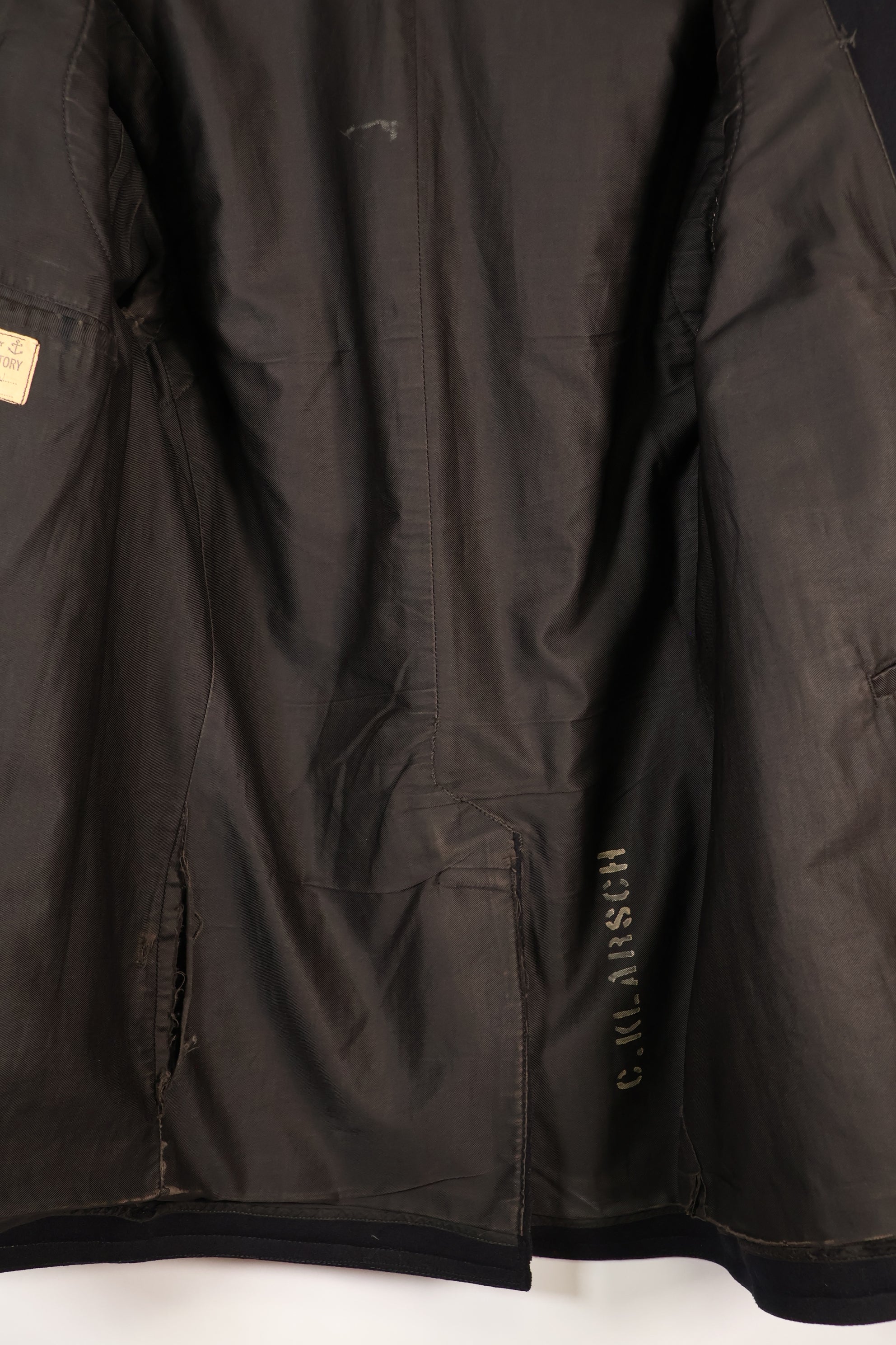 1940's estimated 38 approx. 10 buttons U.S. Navy pea coat in good condition B