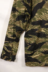 1960s Deadstock A-M Okinawa Tiger Tiger Stripe Shirt Asian Cut