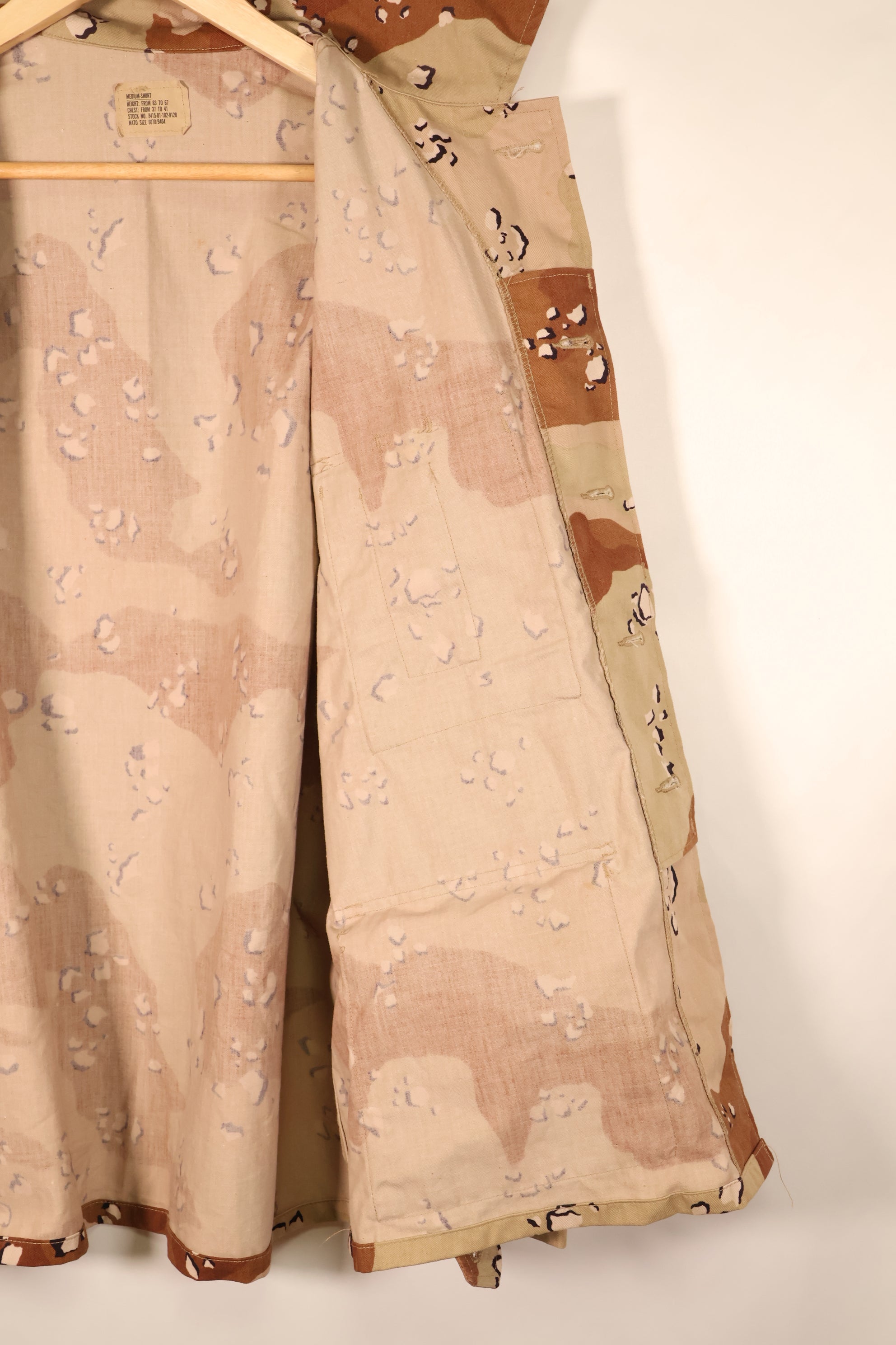 1990 Contract, M-S, 6C Desert Pattern, Chocolate Chip Camo Jacket, Late Model, Used, Grade B