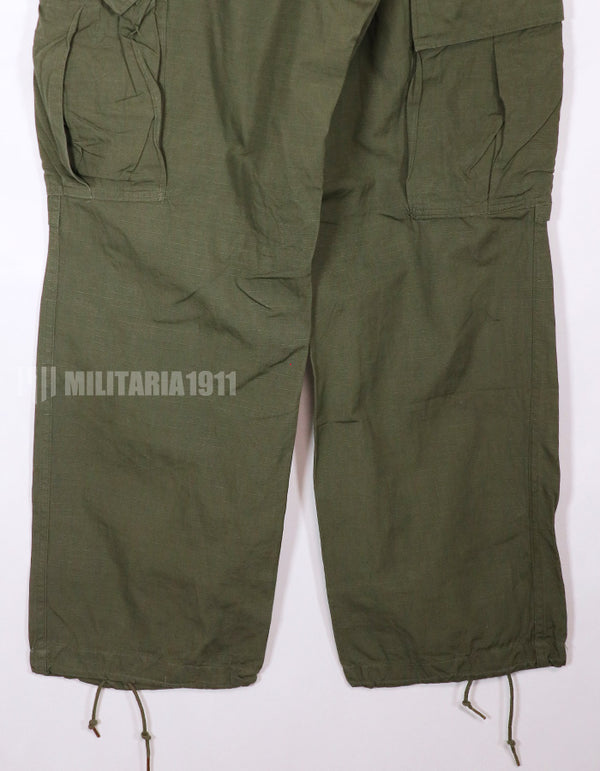 Real 1969 4th Model Jungle Fatigue Pants in good condition.