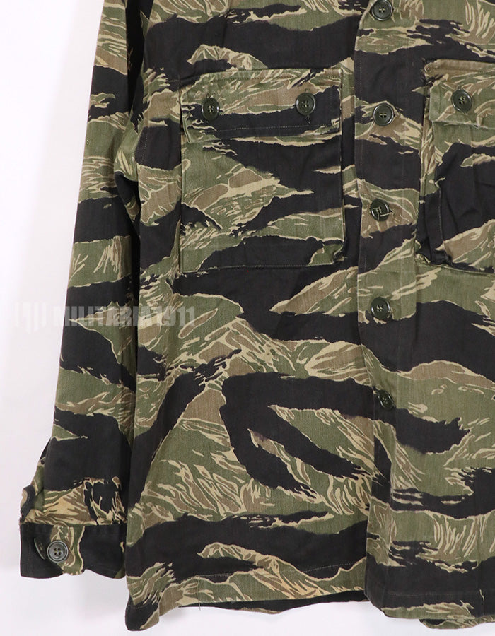 Real Okinawa Tiger JWD early jacket US-XL size, faded, rare size.