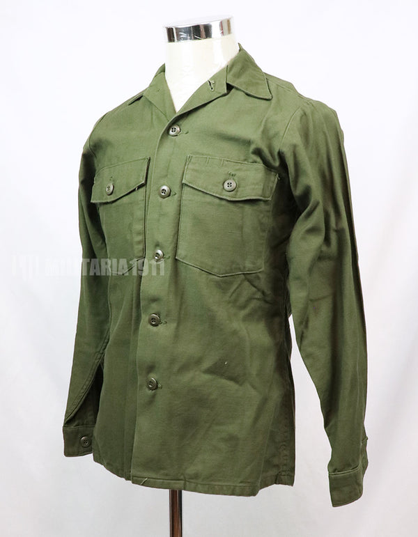 Original Utility Shirt OG-107, made in 1975, postwar lot.